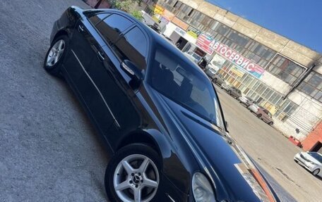 Mercedes-Benz E-Класс, 2003 год, 690 000 рублей, 2 фотография