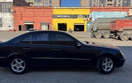 Mercedes-Benz E-Класс, 2003 год, 690 000 рублей, 9 фотография