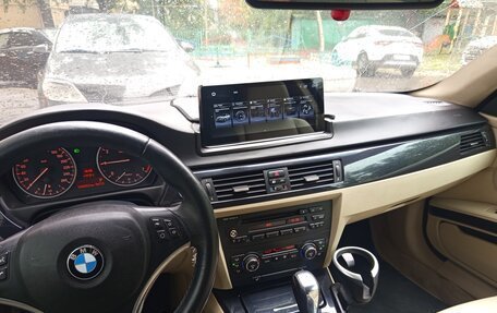 BMW 3 серия, 2009 год, 1 100 000 рублей, 11 фотография