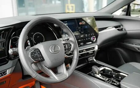Lexus RX IV рестайлинг, 2025 год, 7 642 245 рублей, 9 фотография