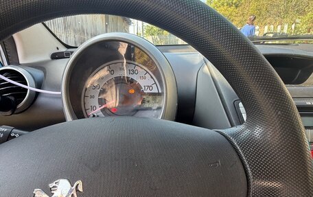Peugeot 107 I рестайлинг, 2008 год, 350 000 рублей, 6 фотография