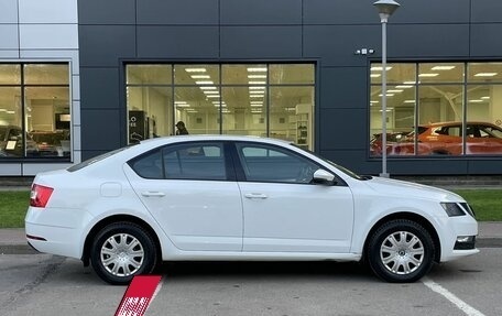 Skoda Octavia, 2020 год, 1 800 000 рублей, 4 фотография