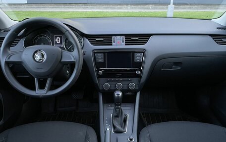 Skoda Octavia, 2020 год, 1 800 000 рублей, 9 фотография