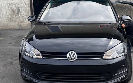 Volkswagen Golf VII, 2014 год, 930 000 рублей, 1 фотография