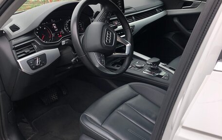 Audi A4, 2017 год, 1 850 000 рублей, 8 фотография