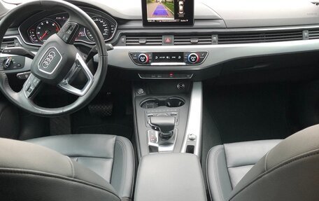 Audi A4, 2017 год, 1 850 000 рублей, 14 фотография