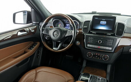 Mercedes-Benz GLS, 2017 год, 4 999 000 рублей, 29 фотография