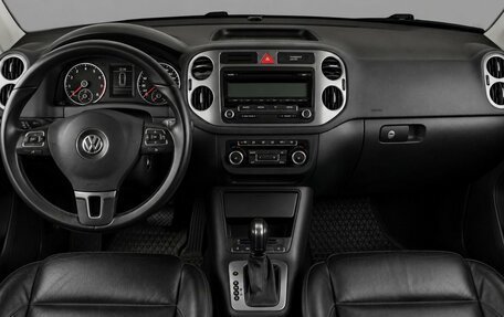 Volkswagen Tiguan I, 2011 год, 1 259 000 рублей, 11 фотография
