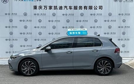 Volkswagen Golf VIII, 2022 год, 1 585 000 рублей, 6 фотография
