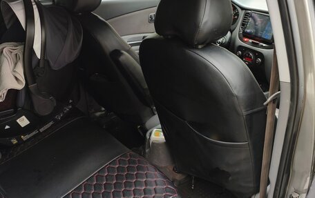KIA Rio II, 2010 год, 600 000 рублей, 8 фотография