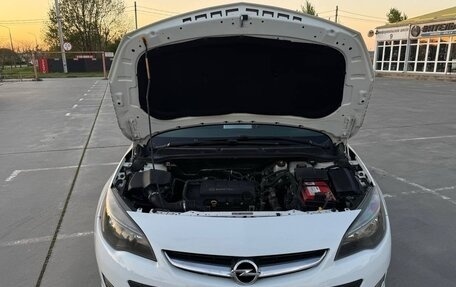 Opel Astra J, 2014 год, 1 049 000 рублей, 13 фотография