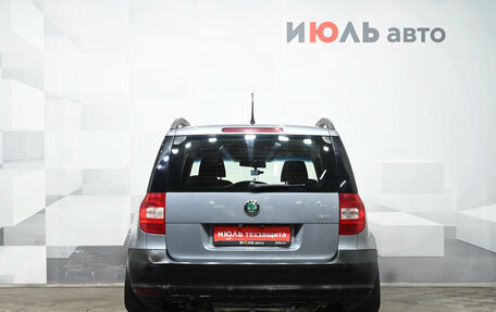 Skoda Yeti I рестайлинг, 2015 год, 750 000 рублей, 5 фотография
