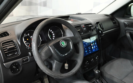 Skoda Yeti I рестайлинг, 2015 год, 750 000 рублей, 15 фотография