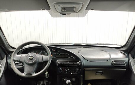 Chevrolet Niva I рестайлинг, 2016 год, 579 000 рублей, 8 фотография