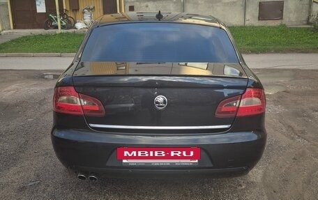 Skoda Superb III рестайлинг, 2012 год, 980 000 рублей, 3 фотография