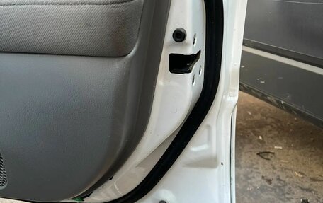 Subaru Forester, 2005 год, 910 000 рублей, 21 фотография