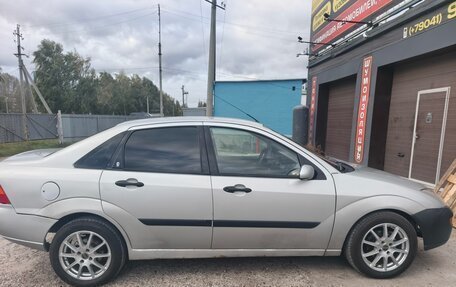 Ford Focus IV, 2001 год, 250 000 рублей, 4 фотография