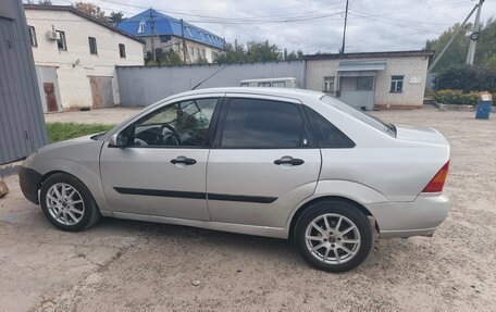 Ford Focus IV, 2001 год, 250 000 рублей, 10 фотография