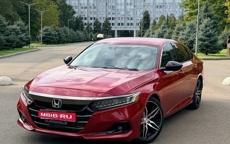 Honda Accord IX рестайлинг, 2020 год, 2 150 000 рублей, 1 фотография