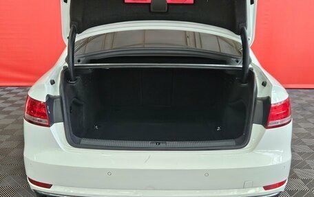 Audi A4, 2016 год, 1 700 000 рублей, 19 фотография