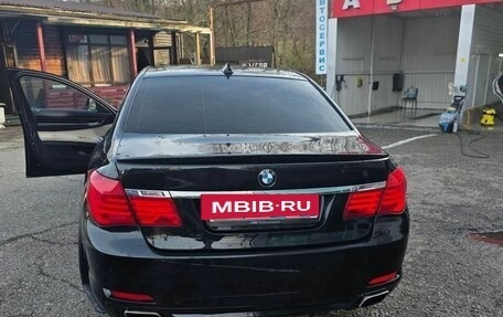 BMW 7 серия, 2010 год, 1 800 000 рублей, 3 фотография