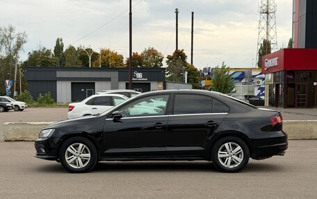 Volkswagen Jetta VI, 2016 год, 900 000 рублей, 6 фотография