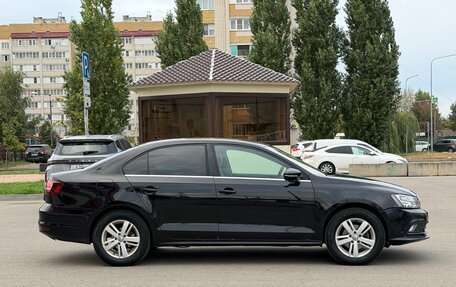 Volkswagen Jetta VI, 2016 год, 900 000 рублей, 2 фотография