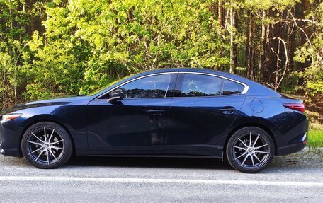 Mazda 3, 2019 год, 2 250 000 рублей, 4 фотография