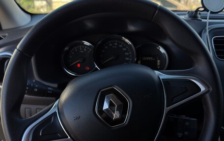 Renault Logan II, 2019 год, 850 000 рублей, 15 фотография