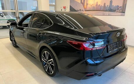 Toyota Camry, 2024 год, 3 740 000 рублей, 6 фотография