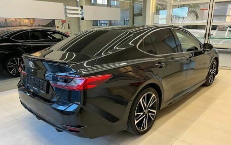 Toyota Camry, 2024 год, 3 740 000 рублей, 4 фотография