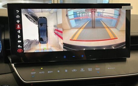 Toyota Camry, 2024 год, 3 740 000 рублей, 18 фотография