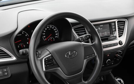 Hyundai Solaris II рестайлинг, 2019 год, 1 580 000 рублей, 11 фотография