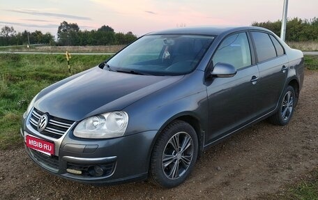 Volkswagen Jetta VI, 2009 год, 590 000 рублей, 2 фотография