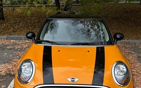 MINI Hatch, 2018 год, 1 800 000 рублей, 9 фотография