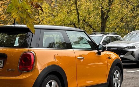 MINI Hatch, 2018 год, 1 800 000 рублей, 8 фотография