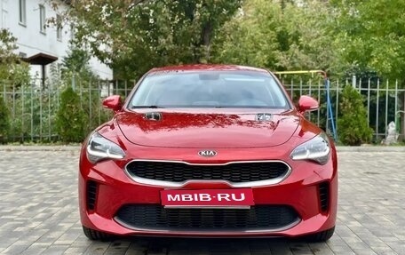 KIA Stinger I, 2019 год, 1 950 000 рублей, 3 фотография