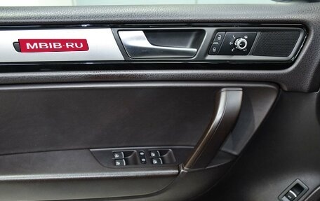 Volkswagen Touareg III, 2011 год, 3 149 000 рублей, 25 фотография