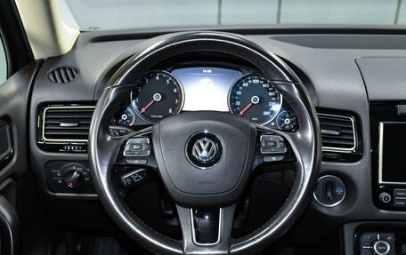 Volkswagen Touareg III, 2011 год, 3 149 000 рублей, 27 фотография