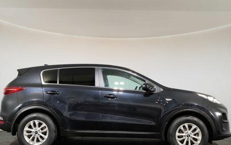 KIA Sportage IV рестайлинг, 2018 год, 1 850 000 рублей, 4 фотография