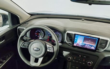 KIA Sportage IV рестайлинг, 2018 год, 1 850 000 рублей, 10 фотография