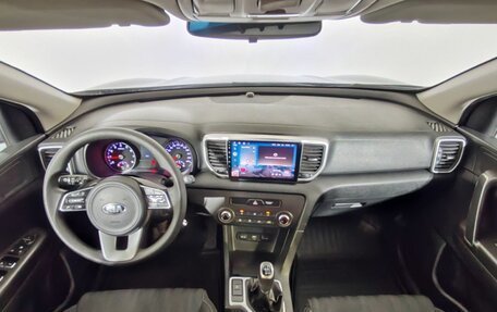 KIA Sportage IV рестайлинг, 2018 год, 1 850 000 рублей, 9 фотография