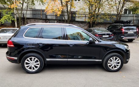 Volkswagen Touareg III, 2015 год, 3 750 000 рублей, 2 фотография