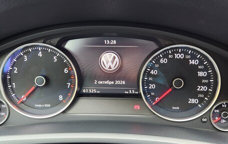 Volkswagen Touareg III, 2015 год, 3 750 000 рублей, 13 фотография