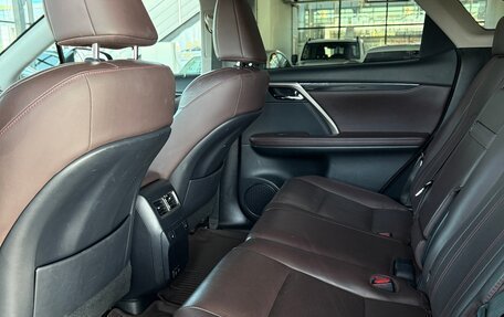 Lexus RX IV рестайлинг, 2021 год, 4 749 000 рублей, 13 фотография