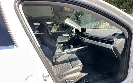 Audi A4, 2022 год, 2 850 040 рублей, 16 фотография