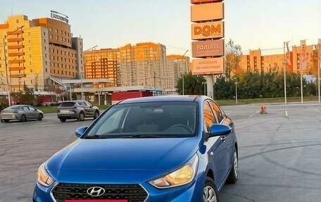 Hyundai Solaris II рестайлинг, 2017 год, 1 330 000 рублей, 4 фотография