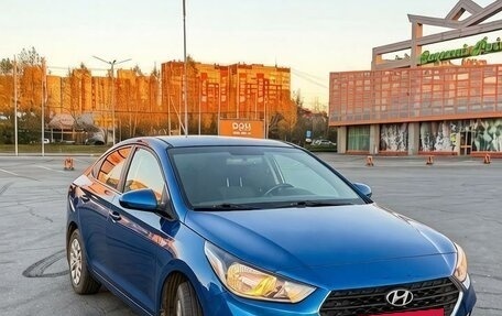 Hyundai Solaris II рестайлинг, 2017 год, 1 330 000 рублей, 3 фотография