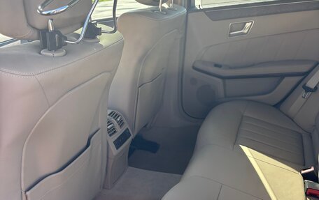 Mercedes-Benz E-Класс, 2012 год, 1 850 000 рублей, 10 фотография