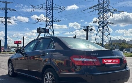 Mercedes-Benz E-Класс, 2012 год, 1 850 000 рублей, 3 фотография